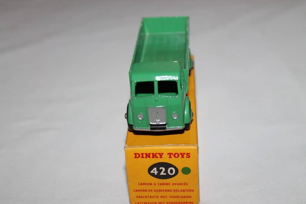 Dinky Toys 420 Forward Control Lorry-front