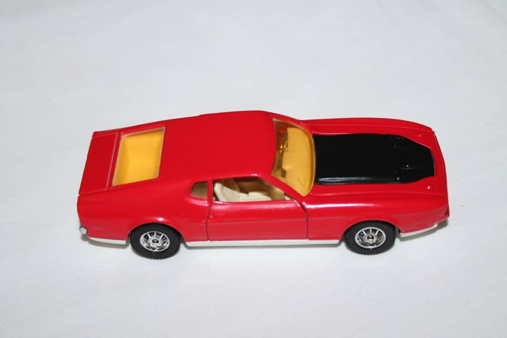 Corgi Toys 391 James Bond Ford Mustang 'Diamonds are Forever'-side