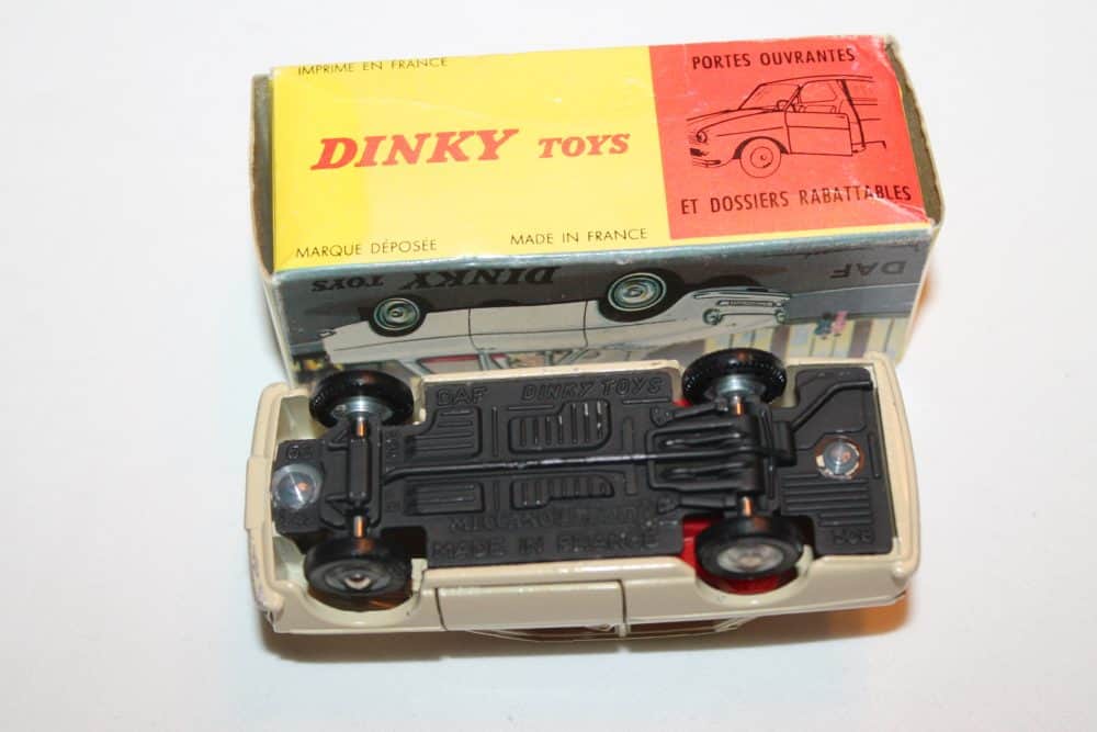 French Dinky Toys 508 Daf-base