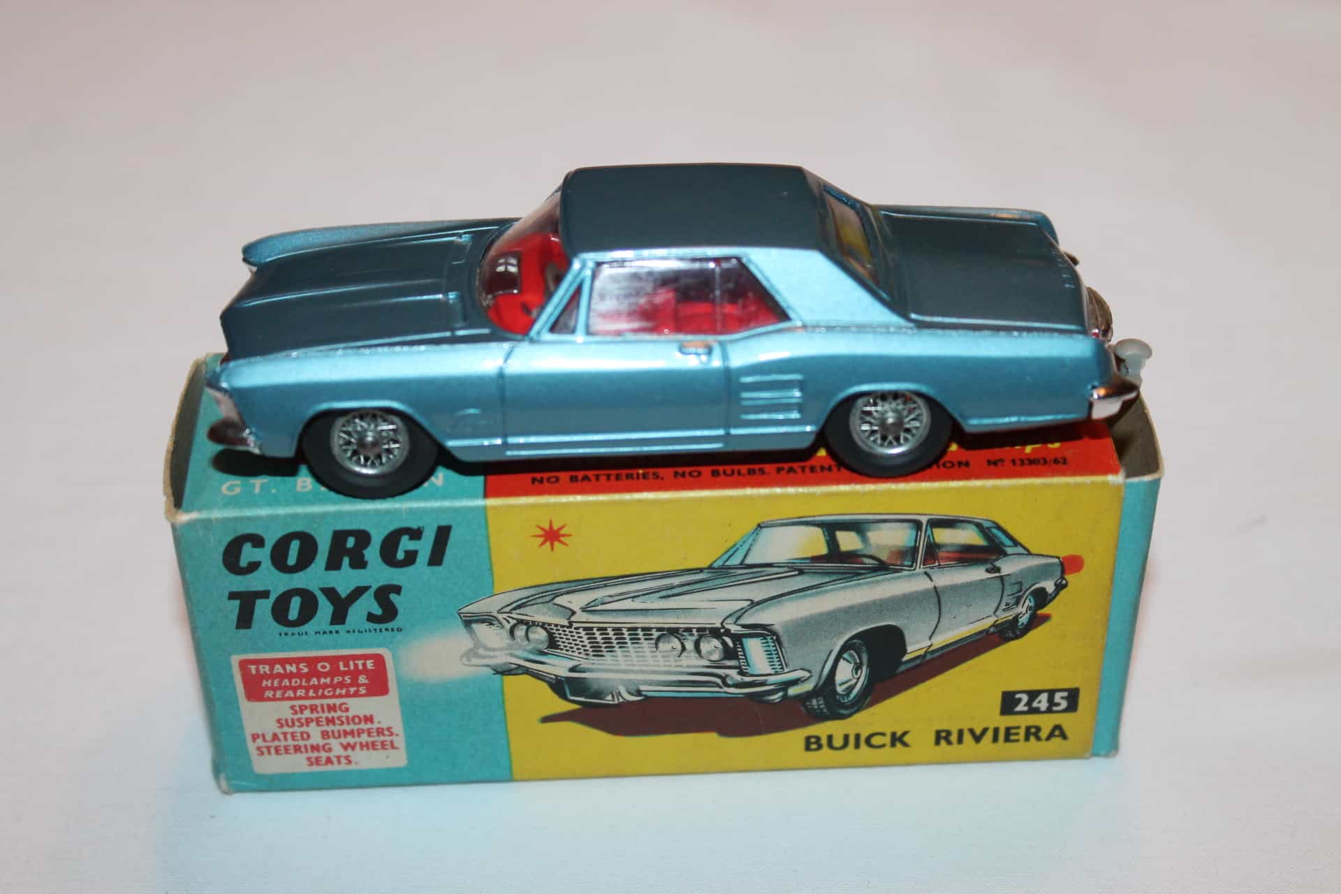 Corgi Toys 245 Buick Riviera Diecast corgi-toys-245-buick-riviera-diecast