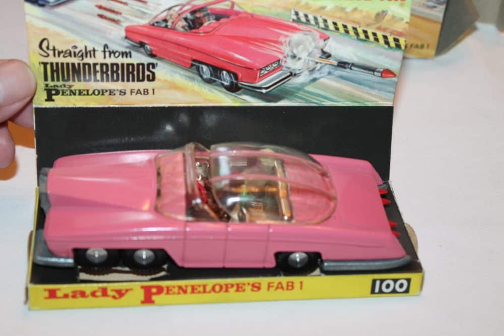 Dinky Toys 100 Lady Penelope's FAB 1