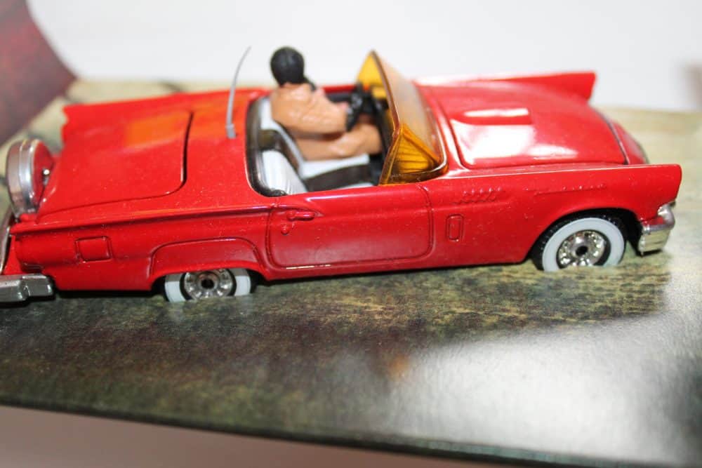 Corgi Toys 348 'Vegas' Ford Thunderbird-rightside