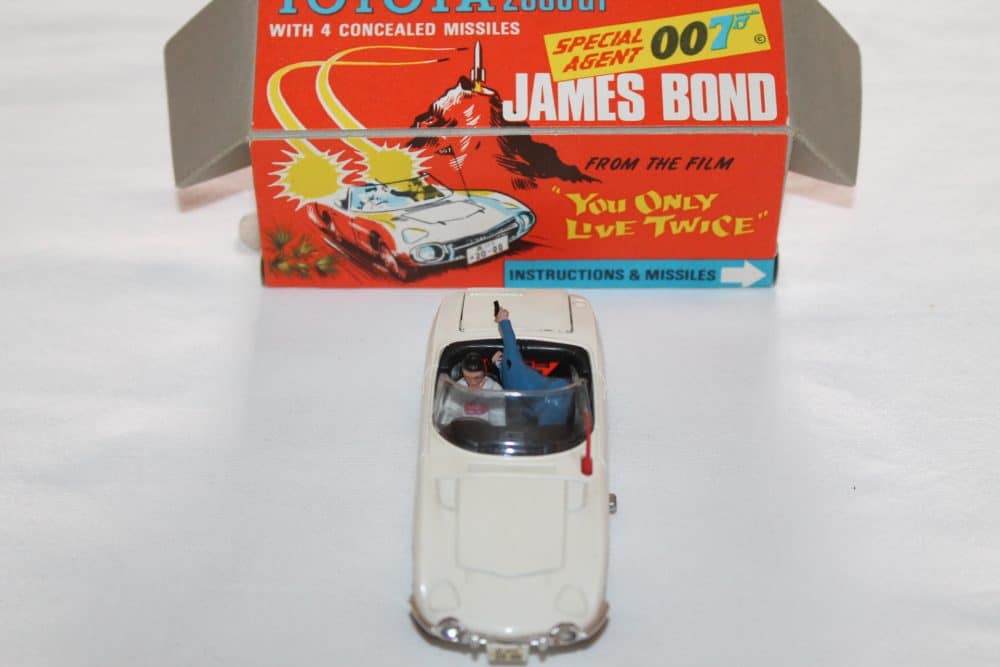 Corgi Toys 336 James Bond Toyota 2000GT-front