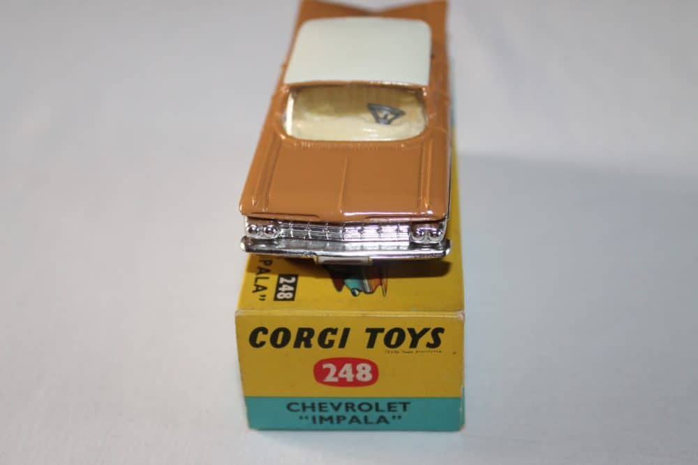 Corgi Toys 248 Chevrolet Impala-front
