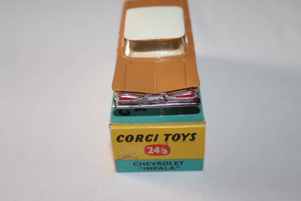 Corgi Toys 248 Chevrolet Impala-back