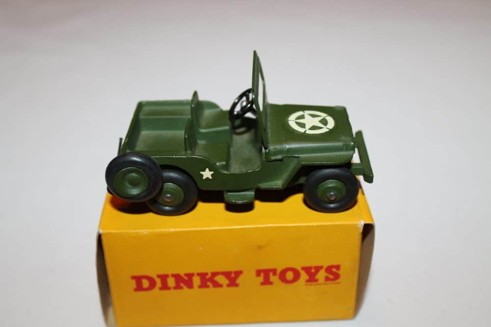 Dinky Toys 669 U.S. Military Jeep-side