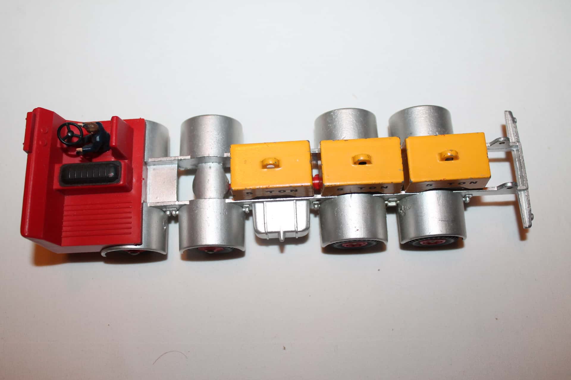 DINKY SUPERTOYS 936 - LEYLAND Chassis 8 roues 1:43, incomplet EUR 135,00 - FR