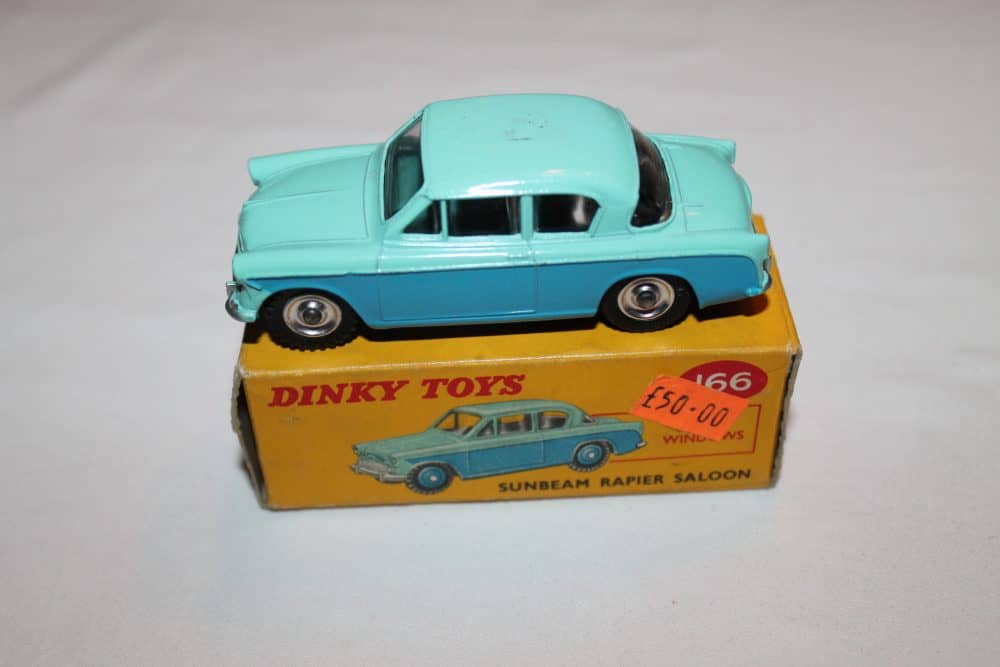 Dinky Toys 166 Sunbeam Rapier