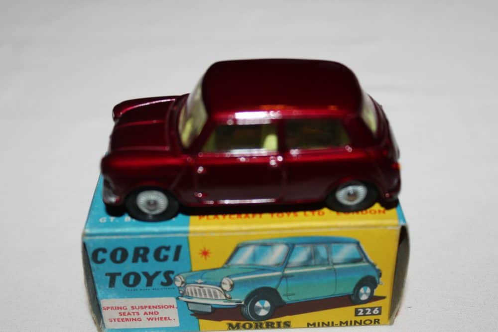Corgi Toys 226 Morris Mini Minor