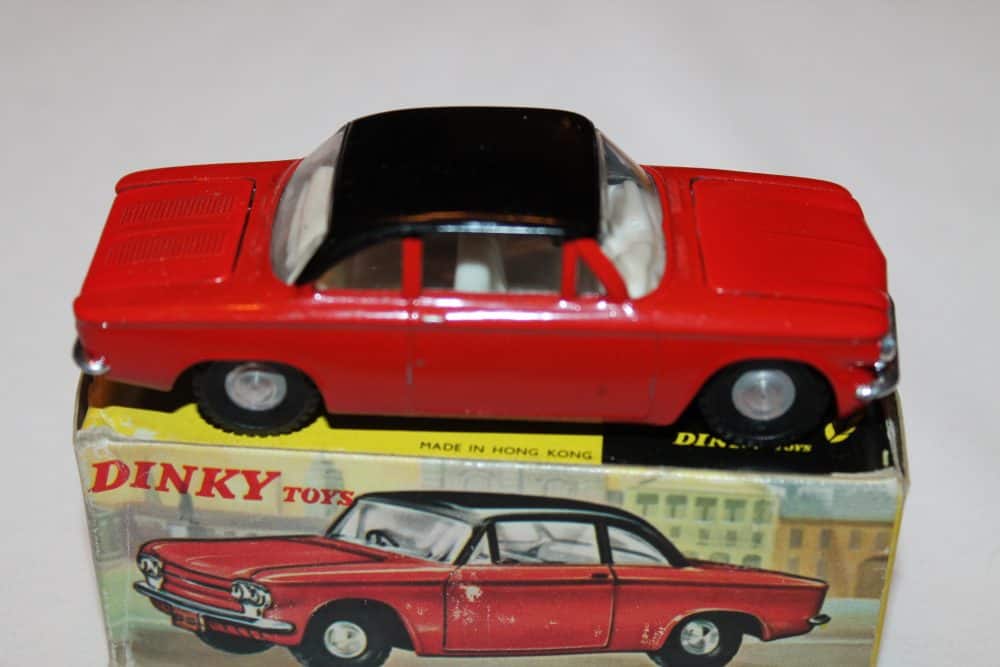 Dinky Toys Hong Kong Issue 57/002 Corvair Monza-side