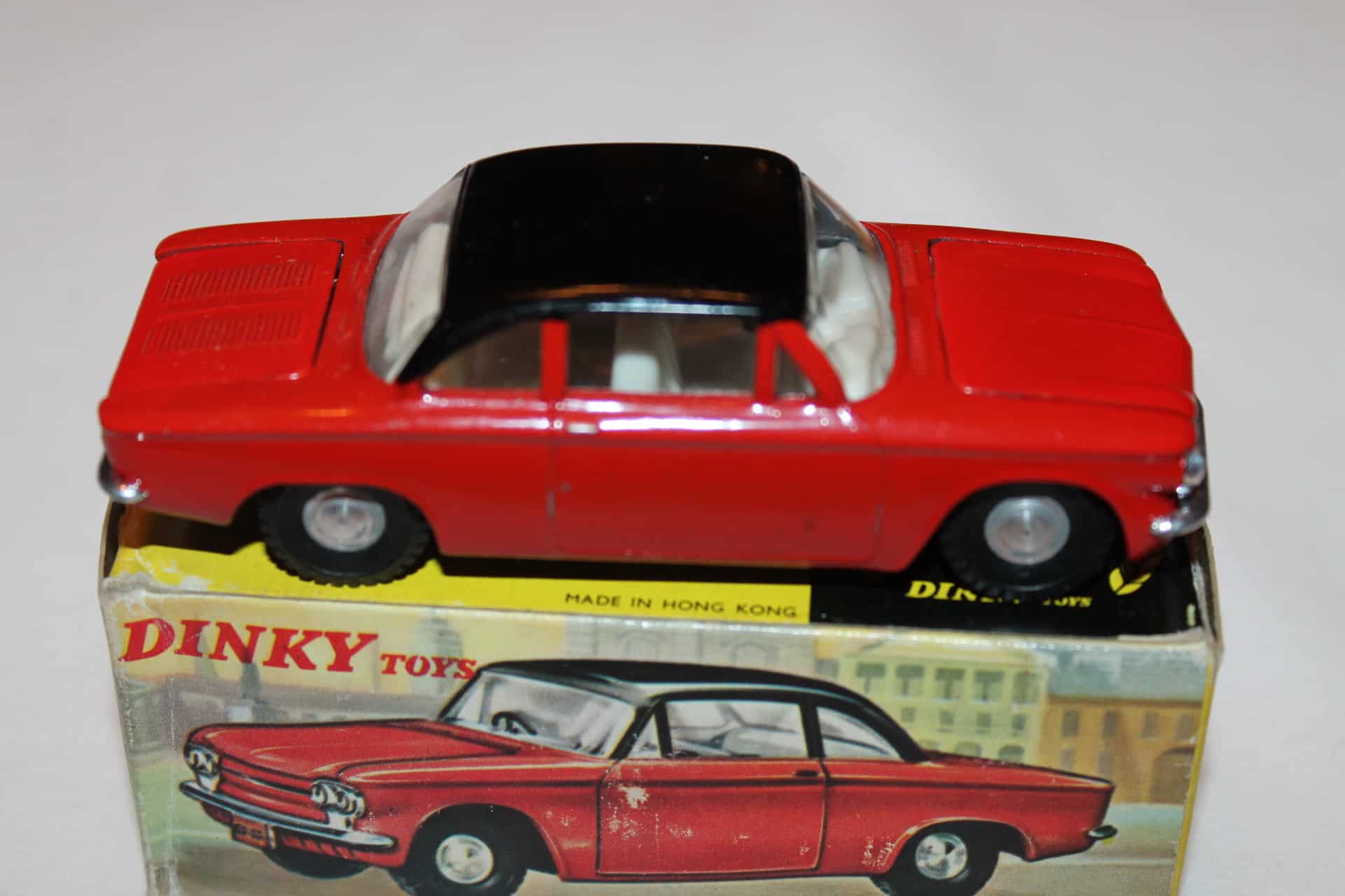 Dinky Toys Hong Kong Issue 57/002 Corvair Monza Diecast