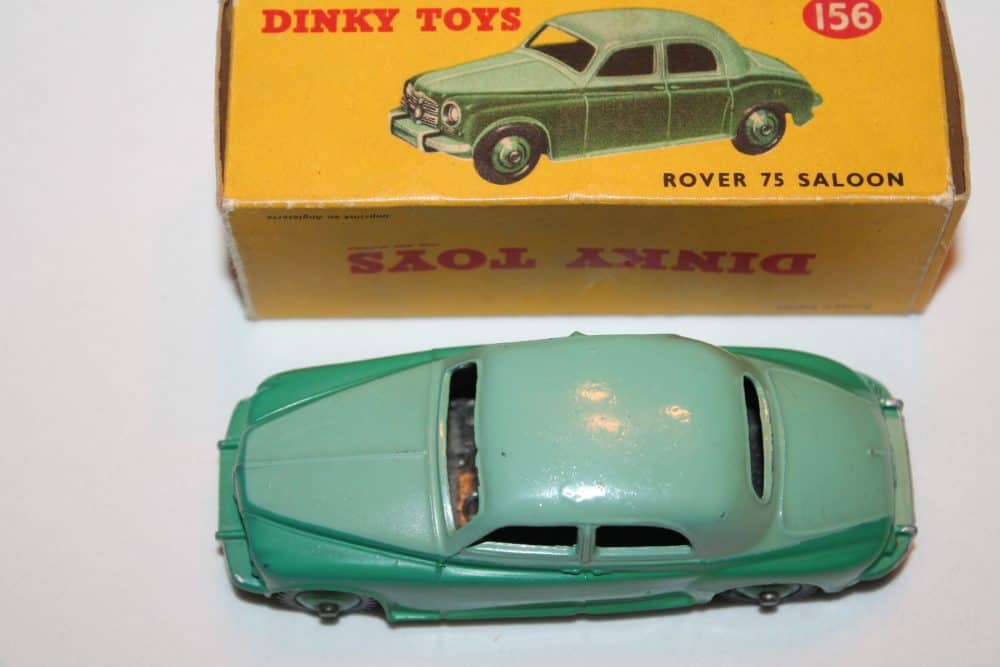 Dinky Toys 156 Rover 75-top