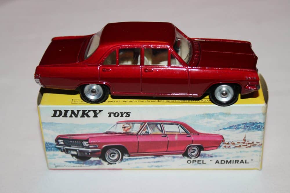 French Dinky 513 Opel Admiral-side