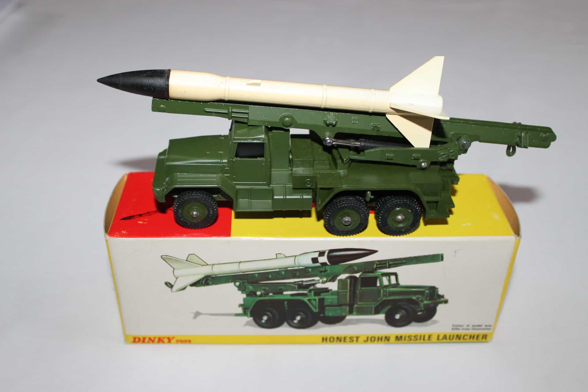 Dinky 665, Honest John Missile Launcher - Free Price Guide