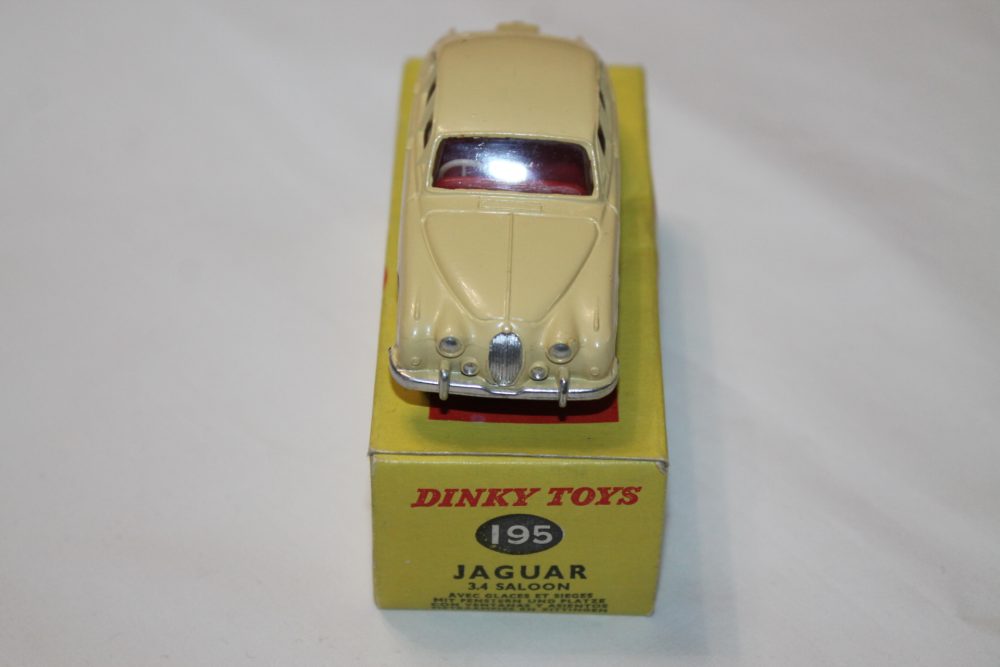 jaguar 3.4 litre dinky toys 195 front