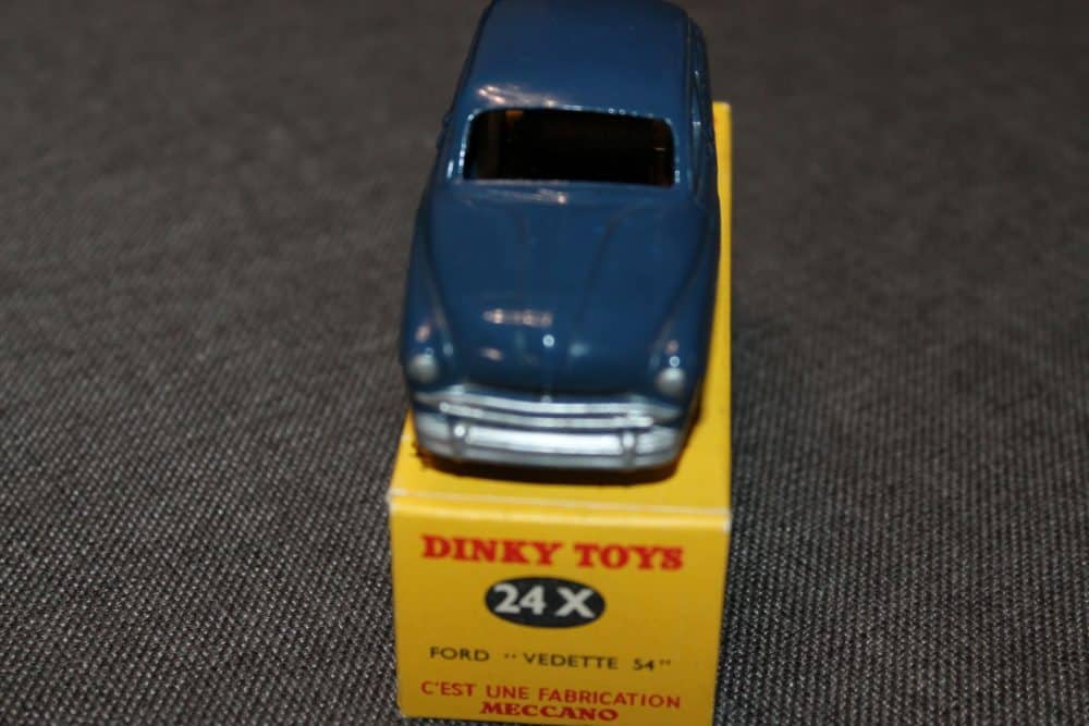 ford-vedette-54-dark-blue-french-dinky-24x-front