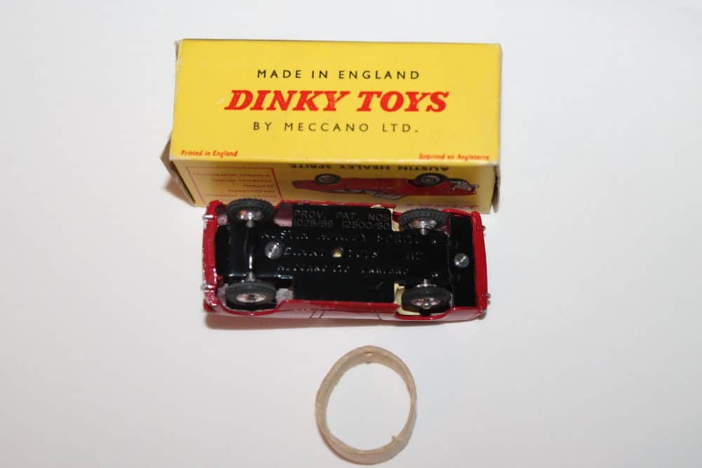Dinky Toys 112 Austin Healey Sprite-base