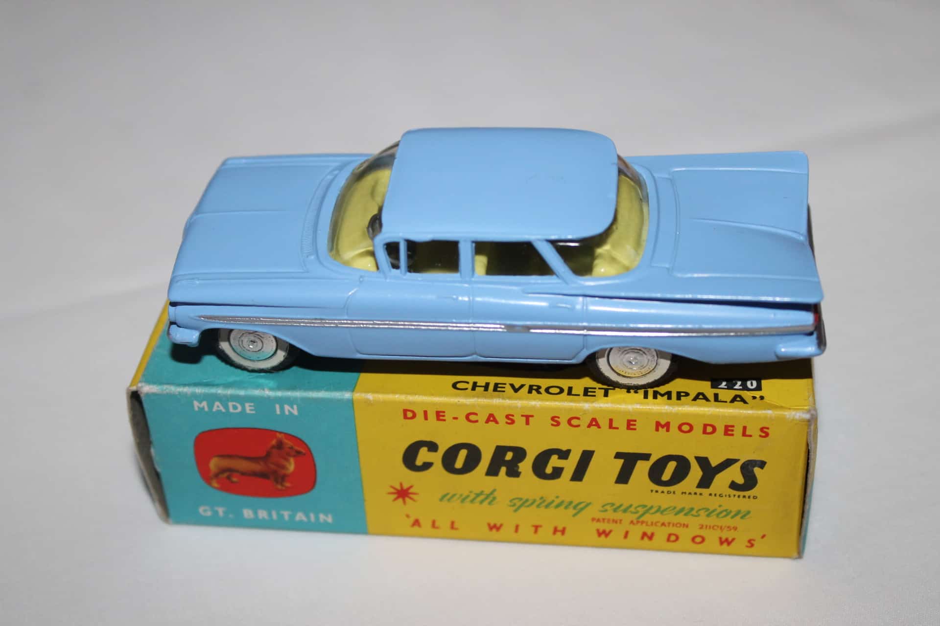 Corgi Toys Chevrolet Impala No.220-a4 -  Sweden