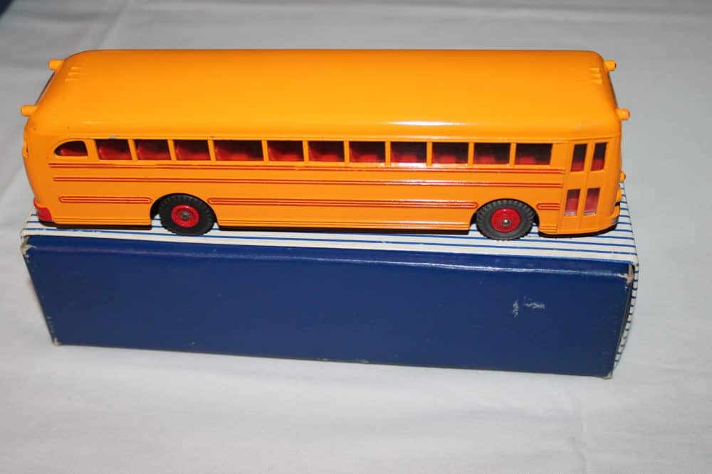Dinky Toys 949 Wayne School Bus Red Lines-side
