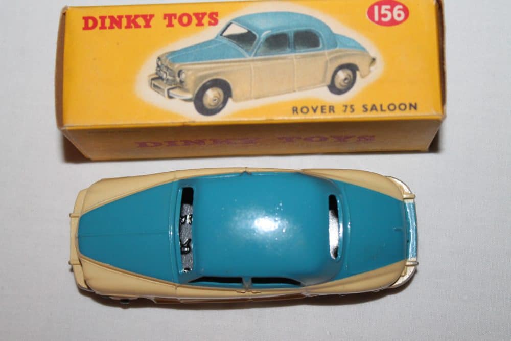 Dinky Toys 156 Rover 75-top