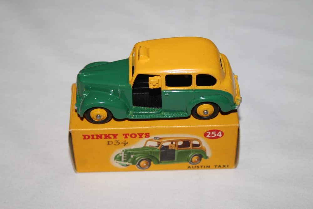 Dinky Toys 254 Austin Taxi