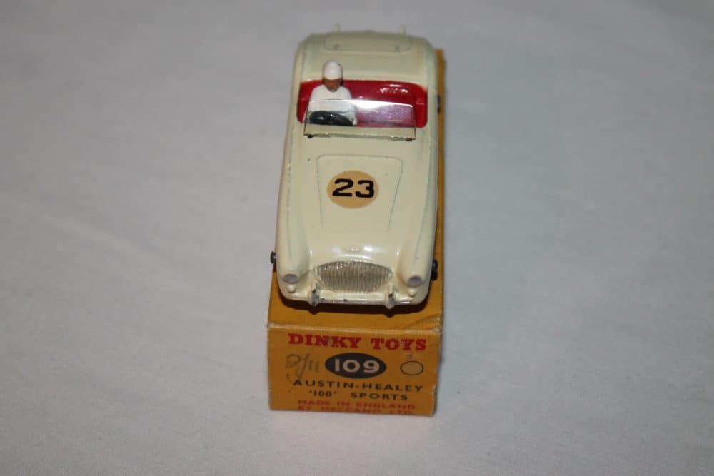 Dinky Toys 109 Austin Healey Competition-front