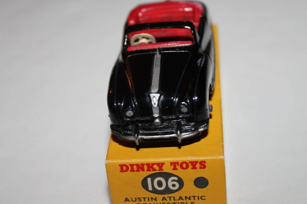 Dinky Toys 106 Austin Atlantic Convertible-front