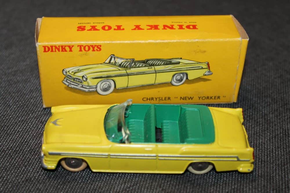 chrysler-new-yorker-yellow-and-green-french-dinky-toys-24a