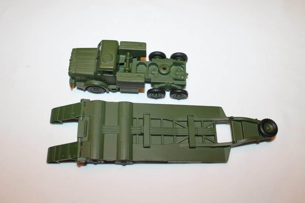 Dinky Toys 660 Tank Transporter with Windows-top