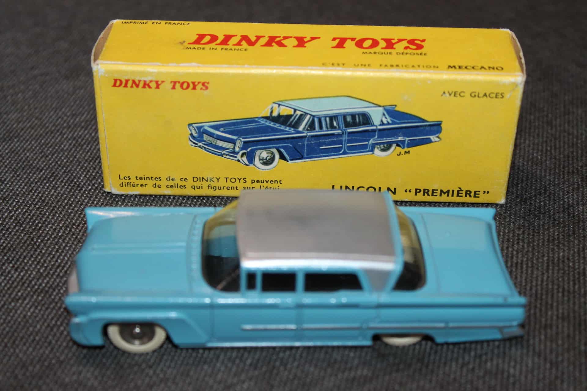 French Dinky Toys 532 Lincoln Premier - Diecast