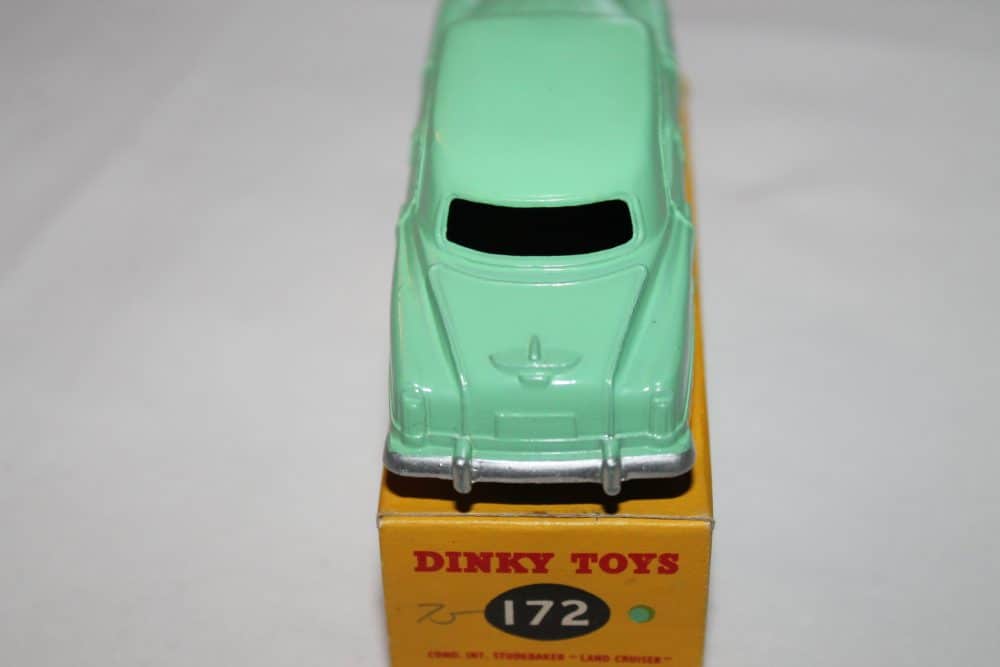 Dinky Toys 172 Studebaker Land Cruiser-back