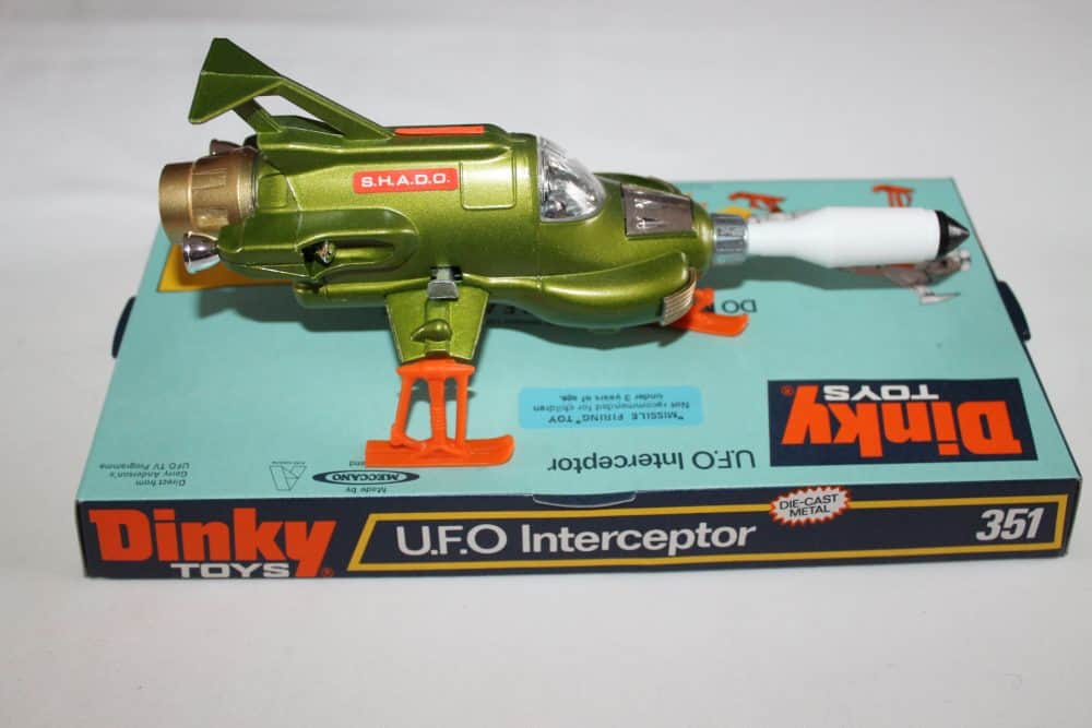 Dinky Toys 351 UFO Interceptor 'Space 1999'-rightside