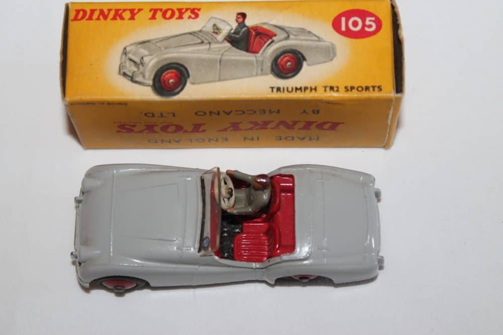 Dinky Toys 105 Triumph TR2 Tourer-top