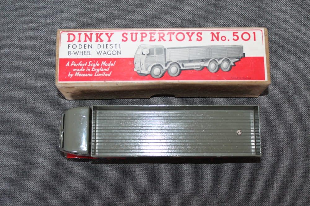 foden-1st-cab-dark-grey-and-red-dinky-toys-501-top