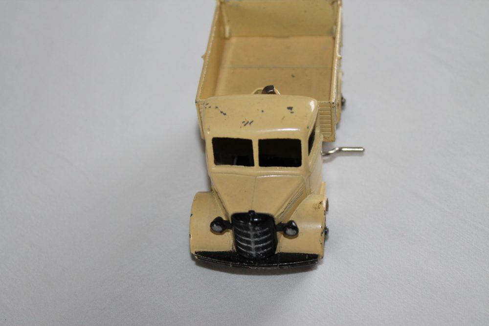 Dinky Toys 025m Bedford Tipper Truck-front