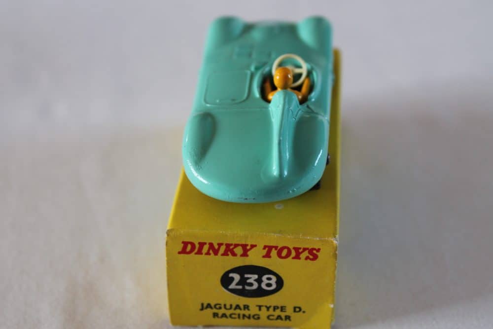 Dinky Toys 238 Jaguar D Type Racing Car-back
