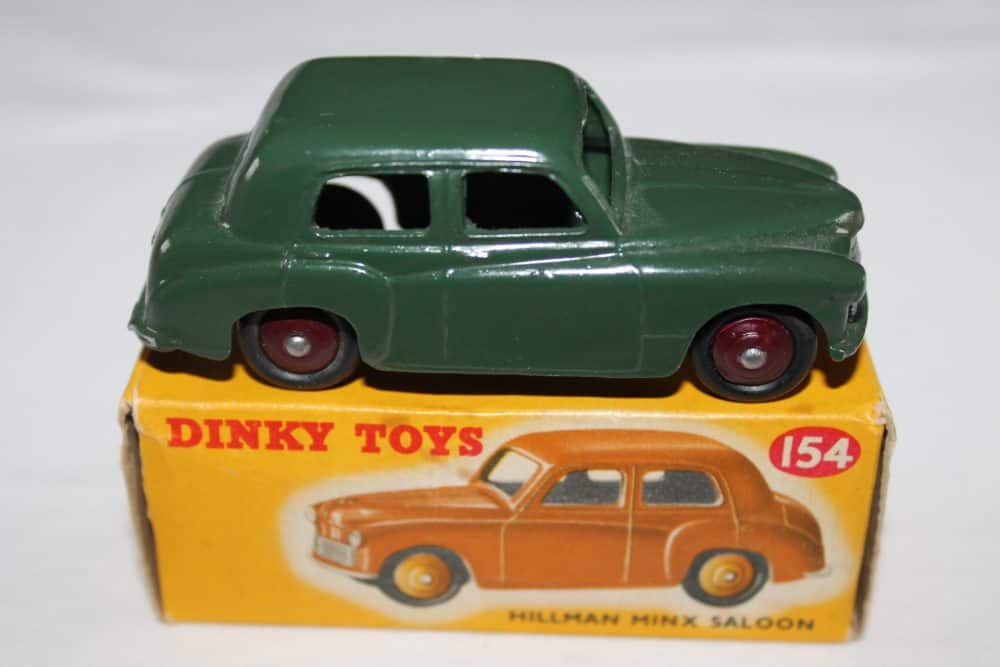 Dinky Toys 154 Hillman Minx-side