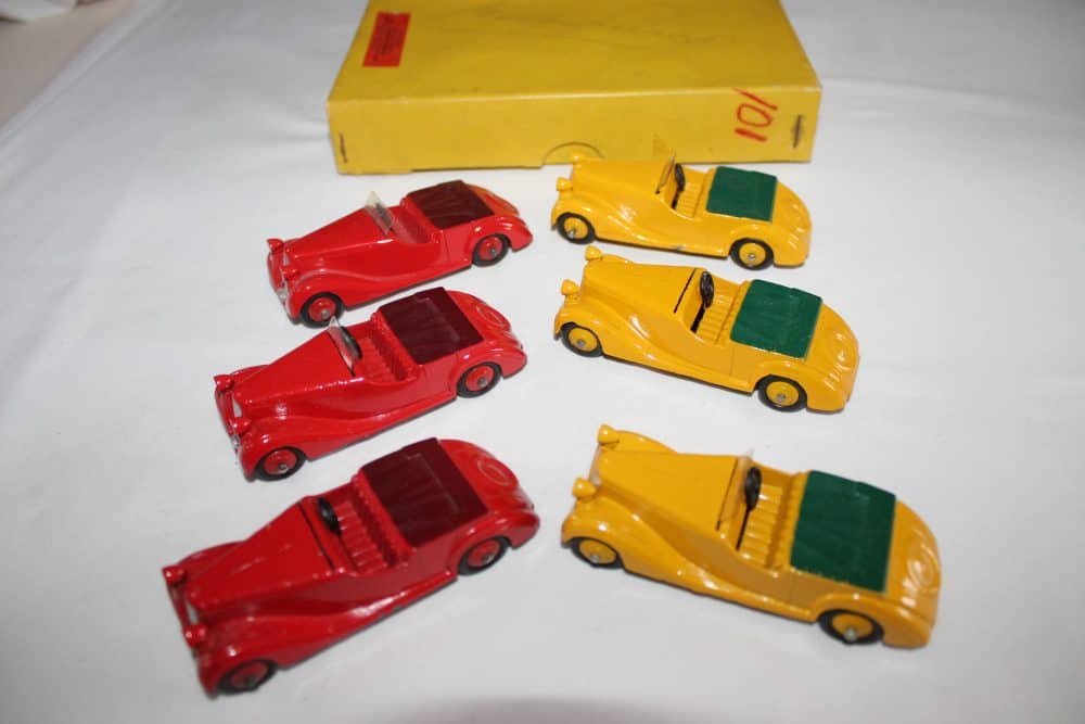 Dinky Toys 038B Full Trade Box Sunbeam Talbot Sports Cars Export Issue-left