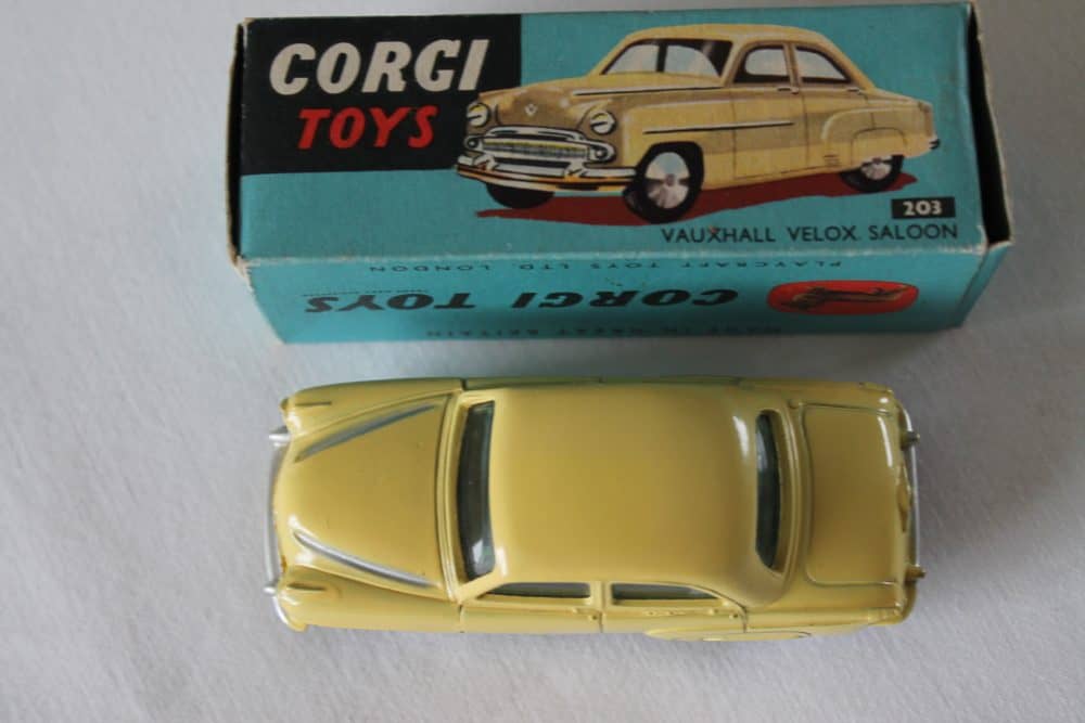 Corgi Toys 203 Vauxhall Velox-top