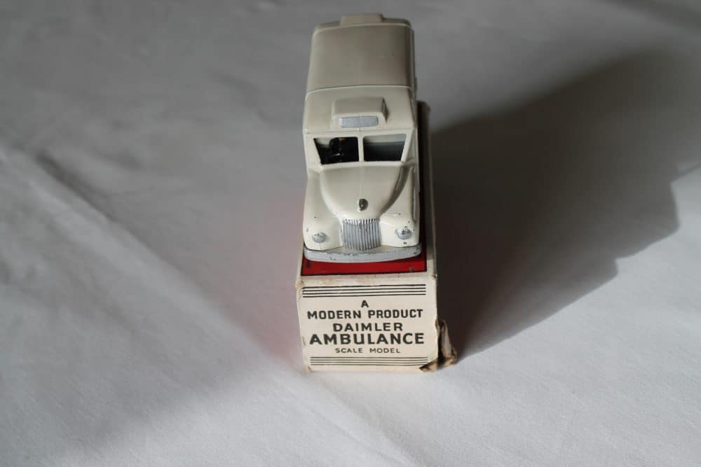 Modern Products Daimler Ambulance-front