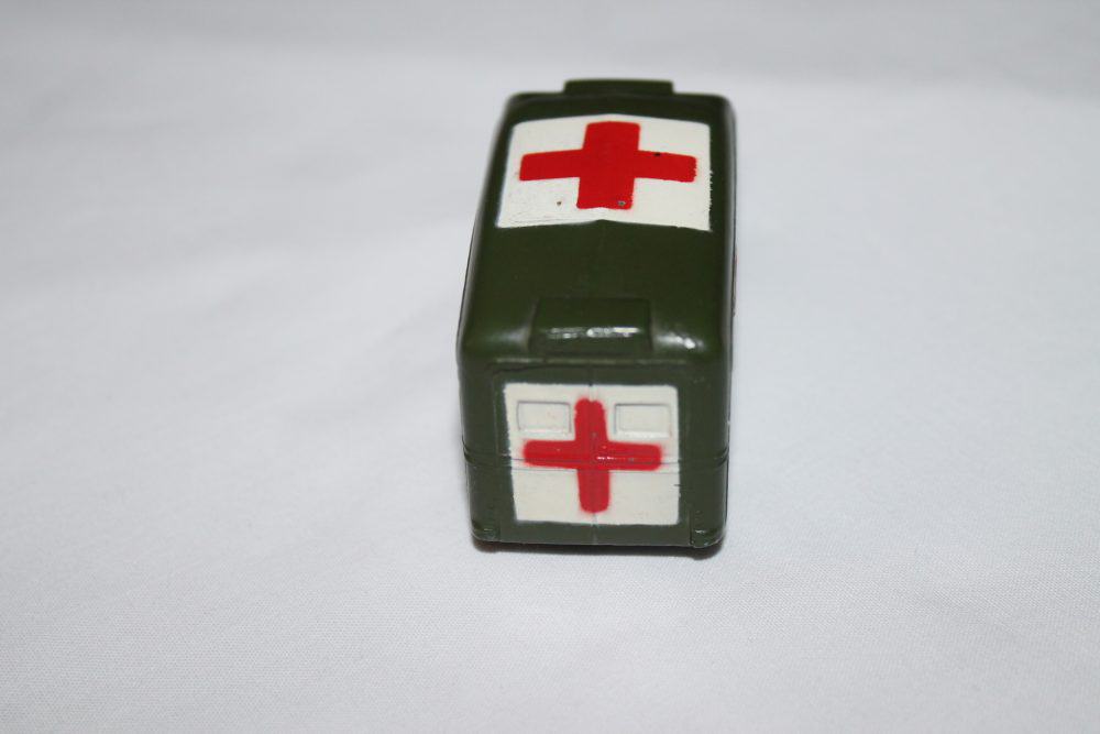 Dinky Toys 624 Daimler Military Ambulance-back