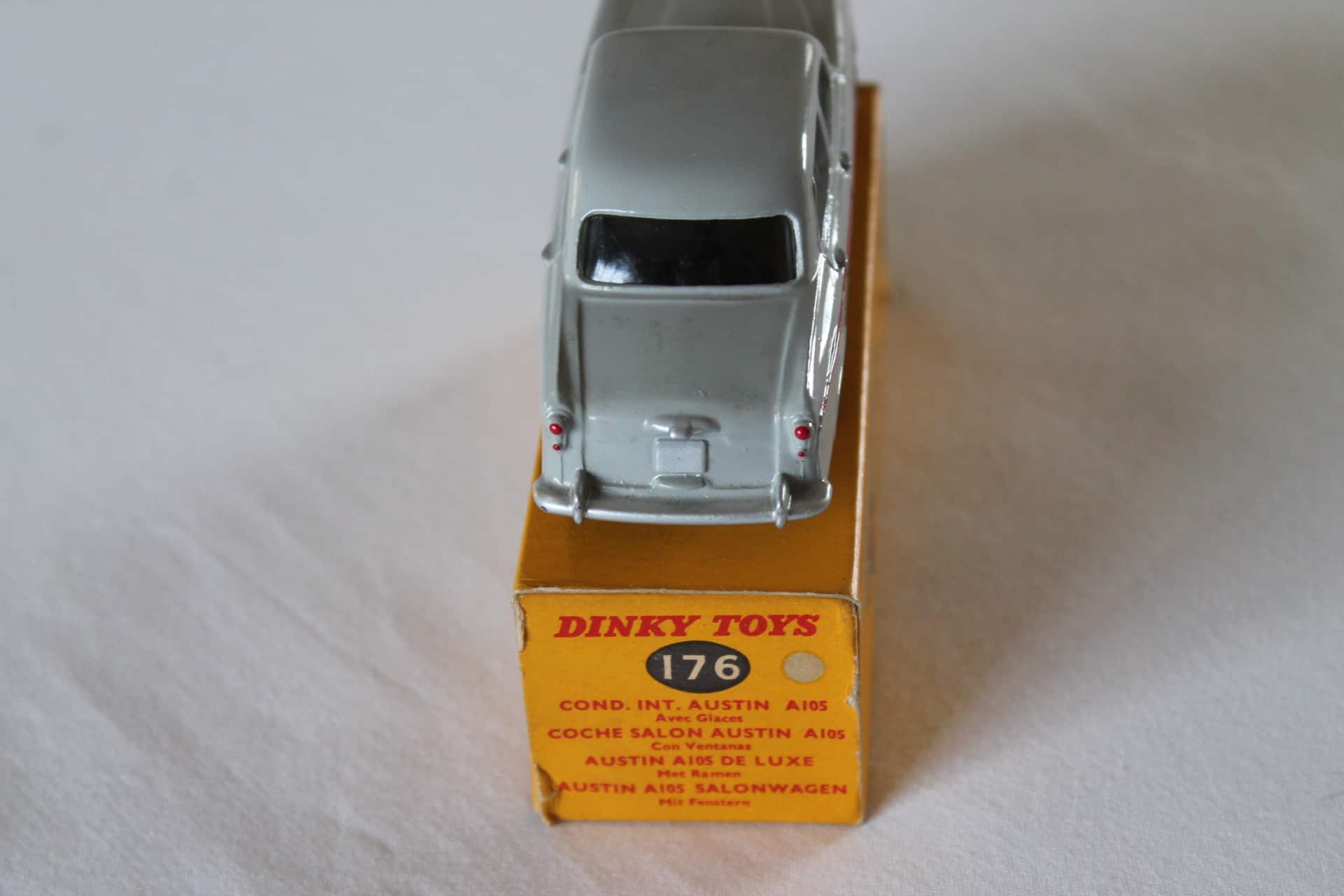 DINKY TOYS ENGLAND - 176 - Austin Cambridge A105 - Bleu et