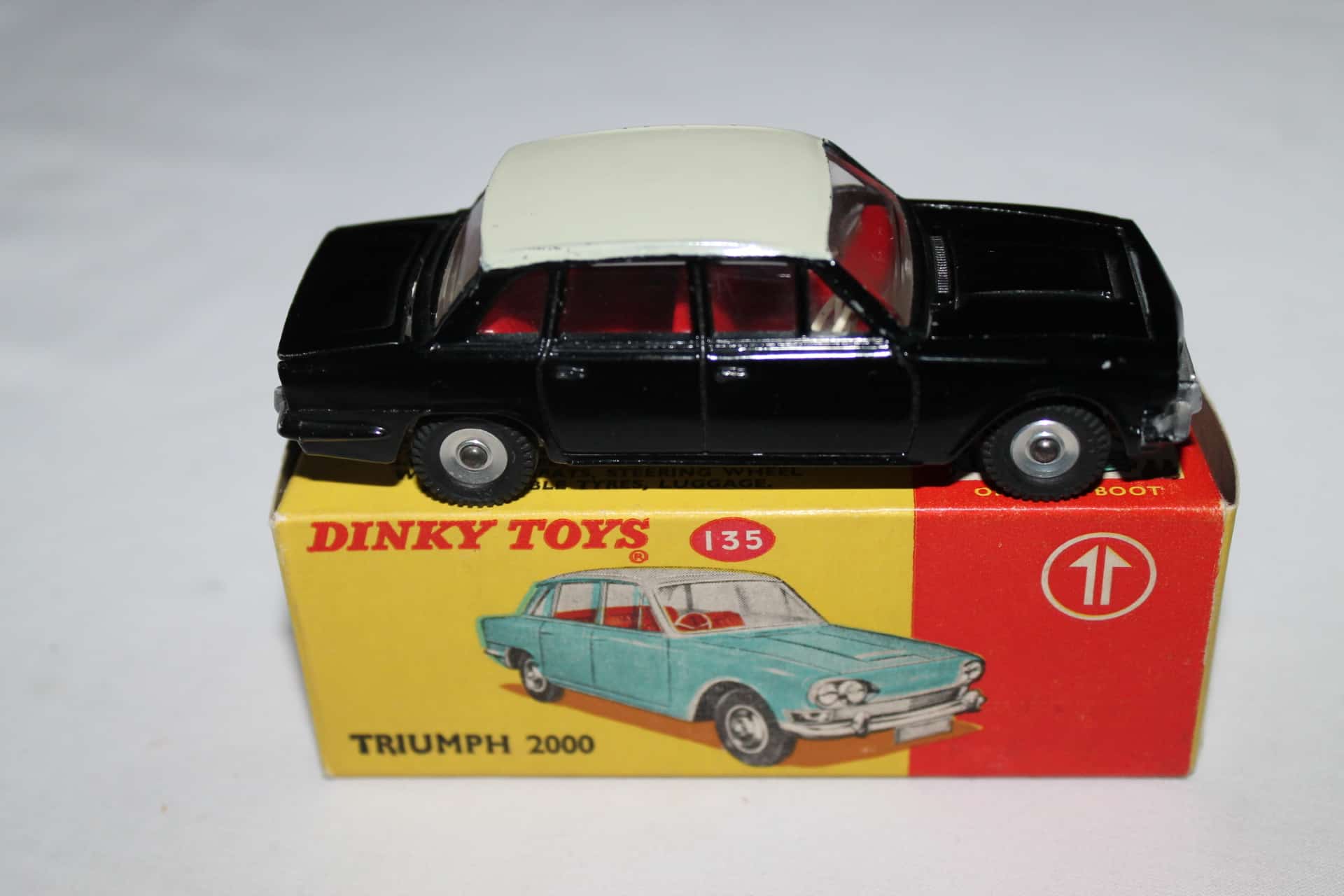 Dinky Toys 135 Triumph 2000 Rare Promotional - Diecast