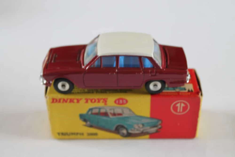 Dinky Toys 135 Triumph 2000 Rare Promotional