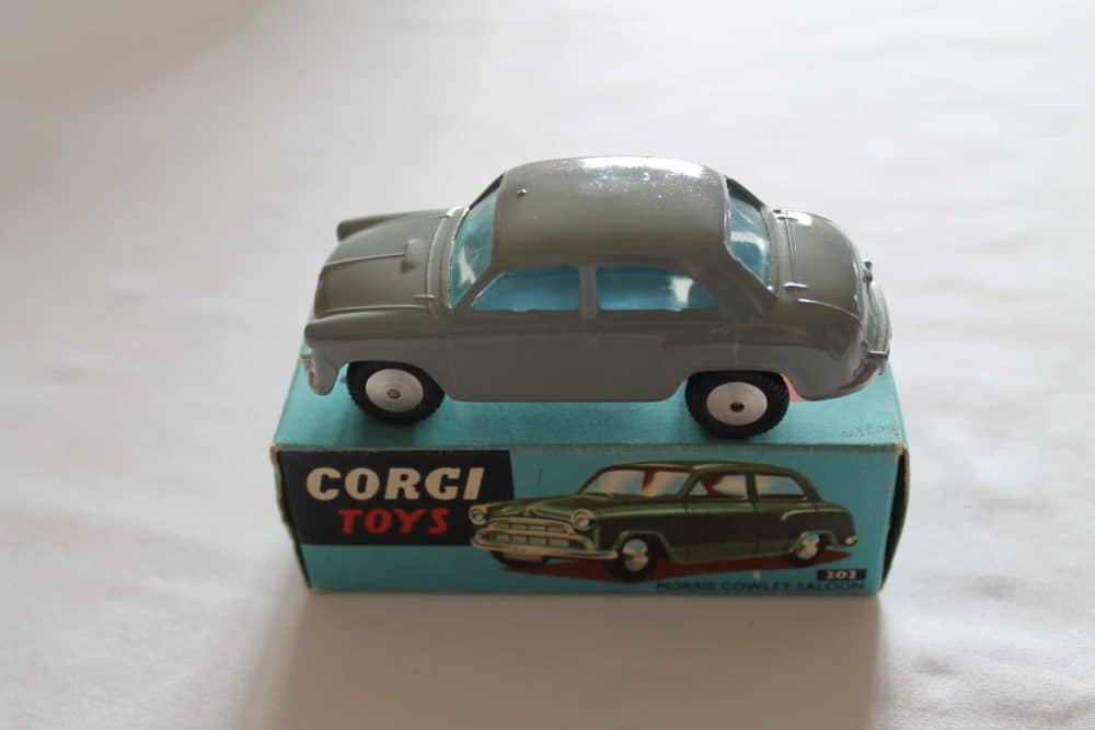 Corgi Toys 202 Grey Morris Cowley
