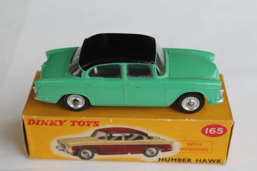 Dinky Toys 165 Humber Hawk-side