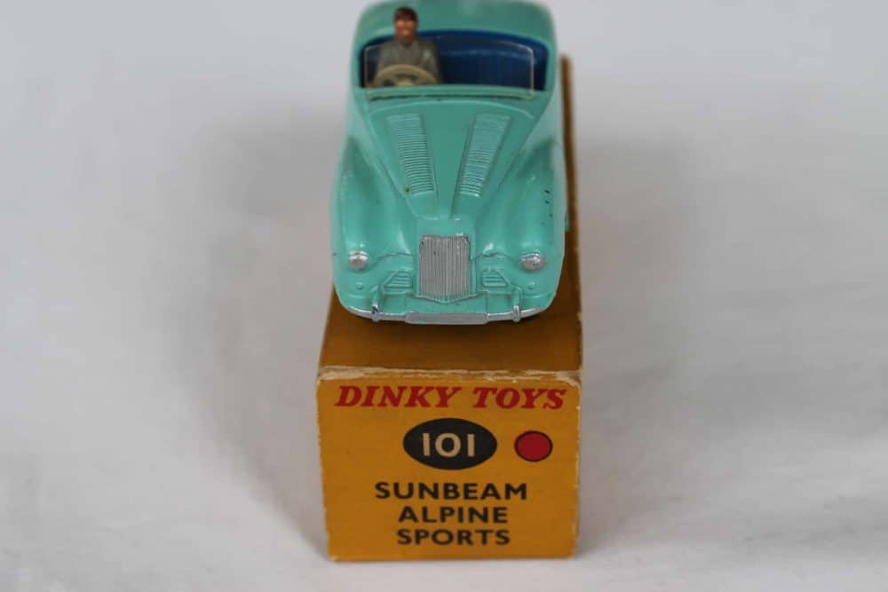 Dinky Toys 101 Sunbeam Alpine Tourer-front