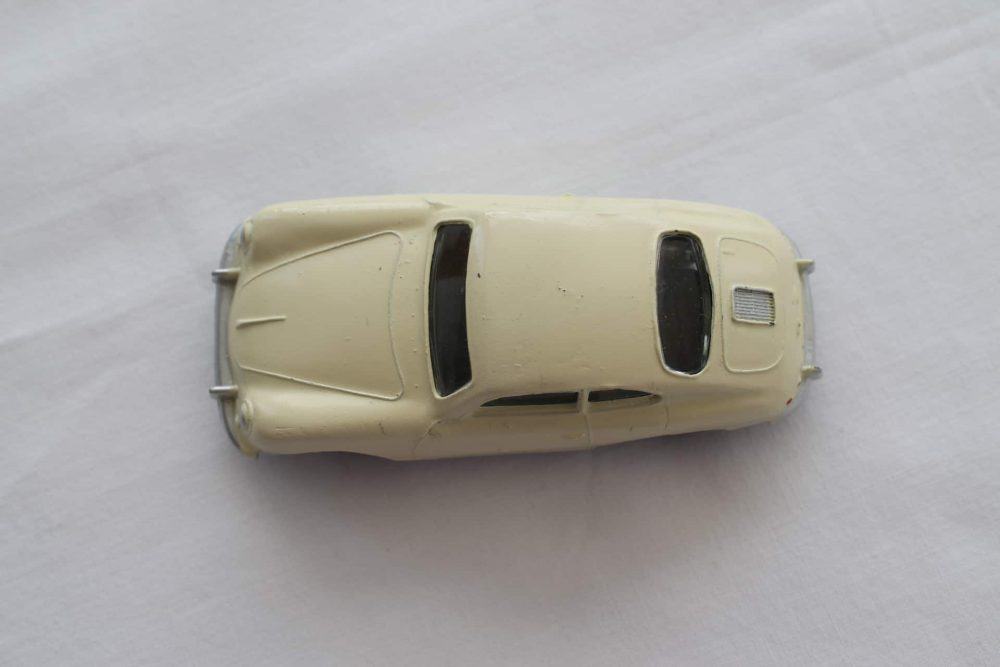 Dinky Toys 182 Porsche 356A-top