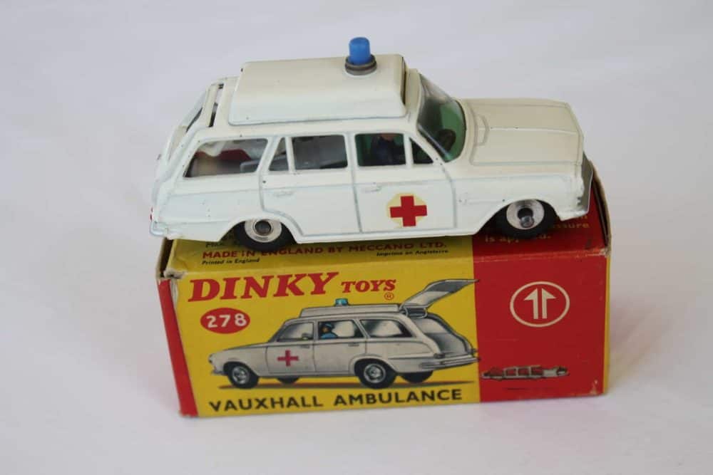 Dinky Toys 278 Vauxhall Ambulance-side