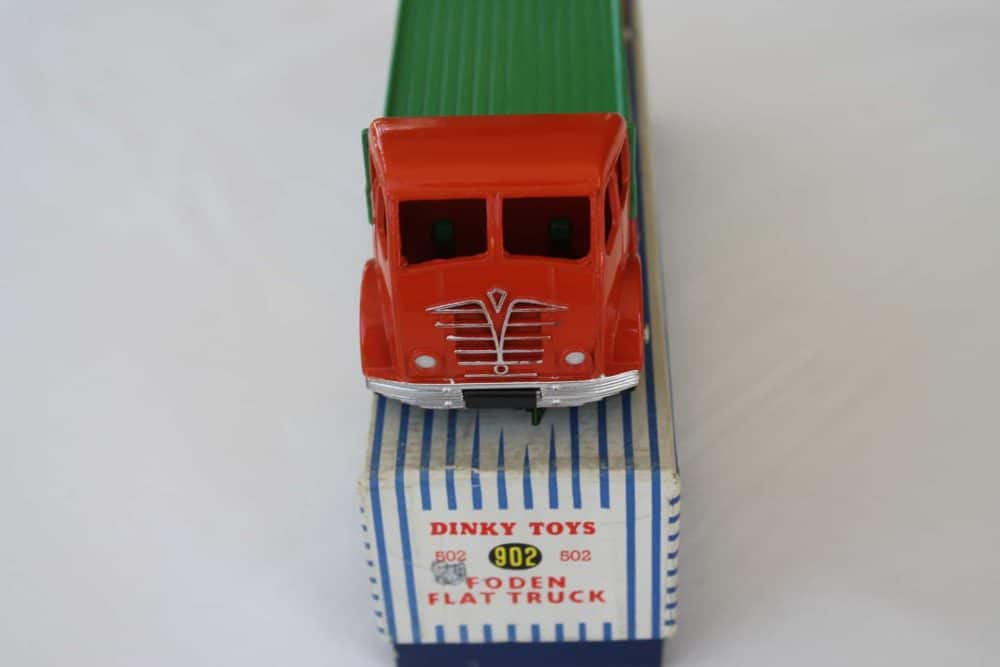 Dinky Toys 502/902 Foden Flat Truck 2nd Cab-front